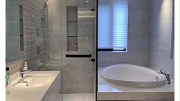 玻璃or浴帘，淋浴房用什么隔断好？
